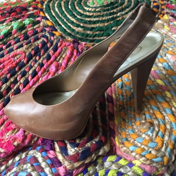 Heels enough said ;) - Picture 4 of 10